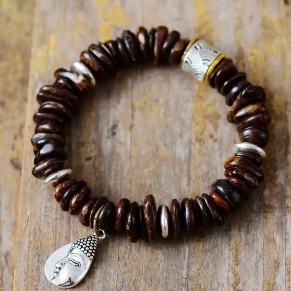 Stylish Beaded Bracelet - Picture 1 of 8